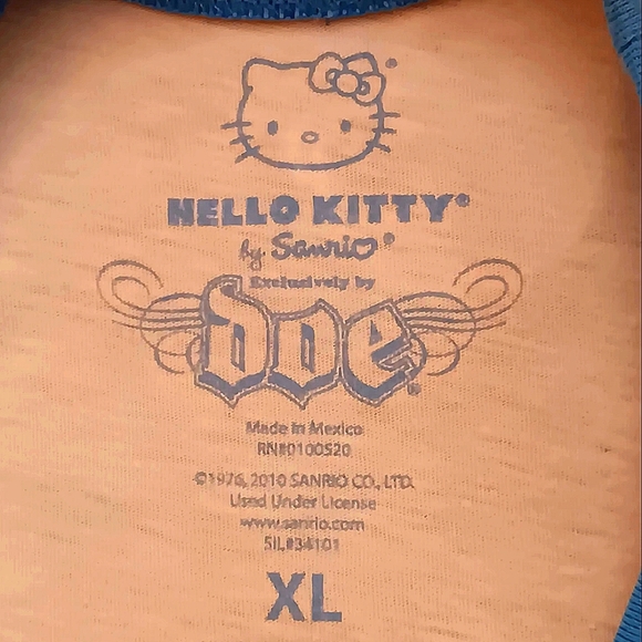 Hello Kitty - Picture 7 of 8